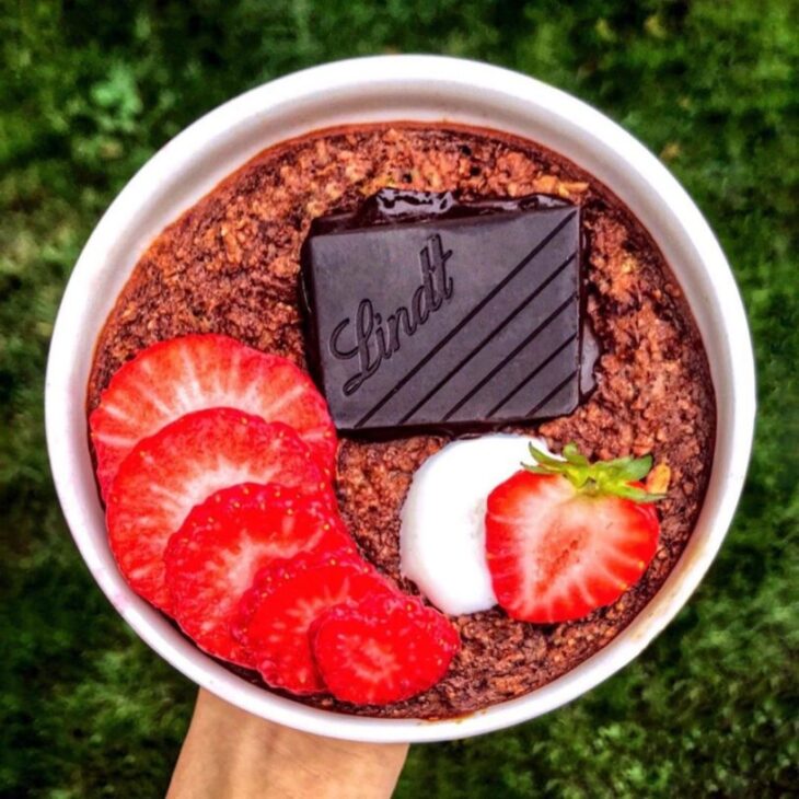oatmeal chocolate desert using Simply Desserts