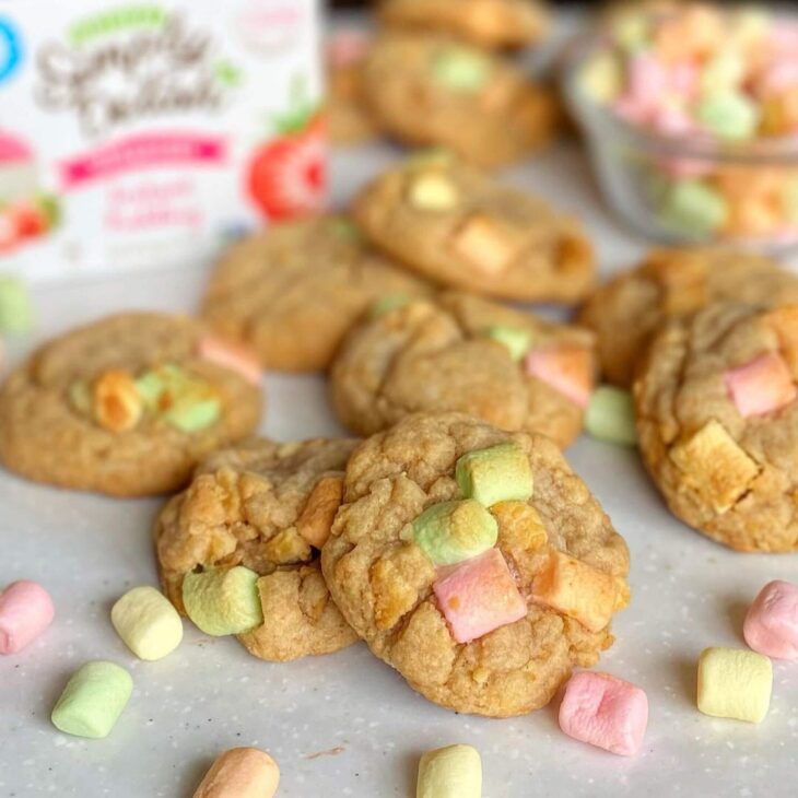 Strawberry Pudding Marshmallow Cookies